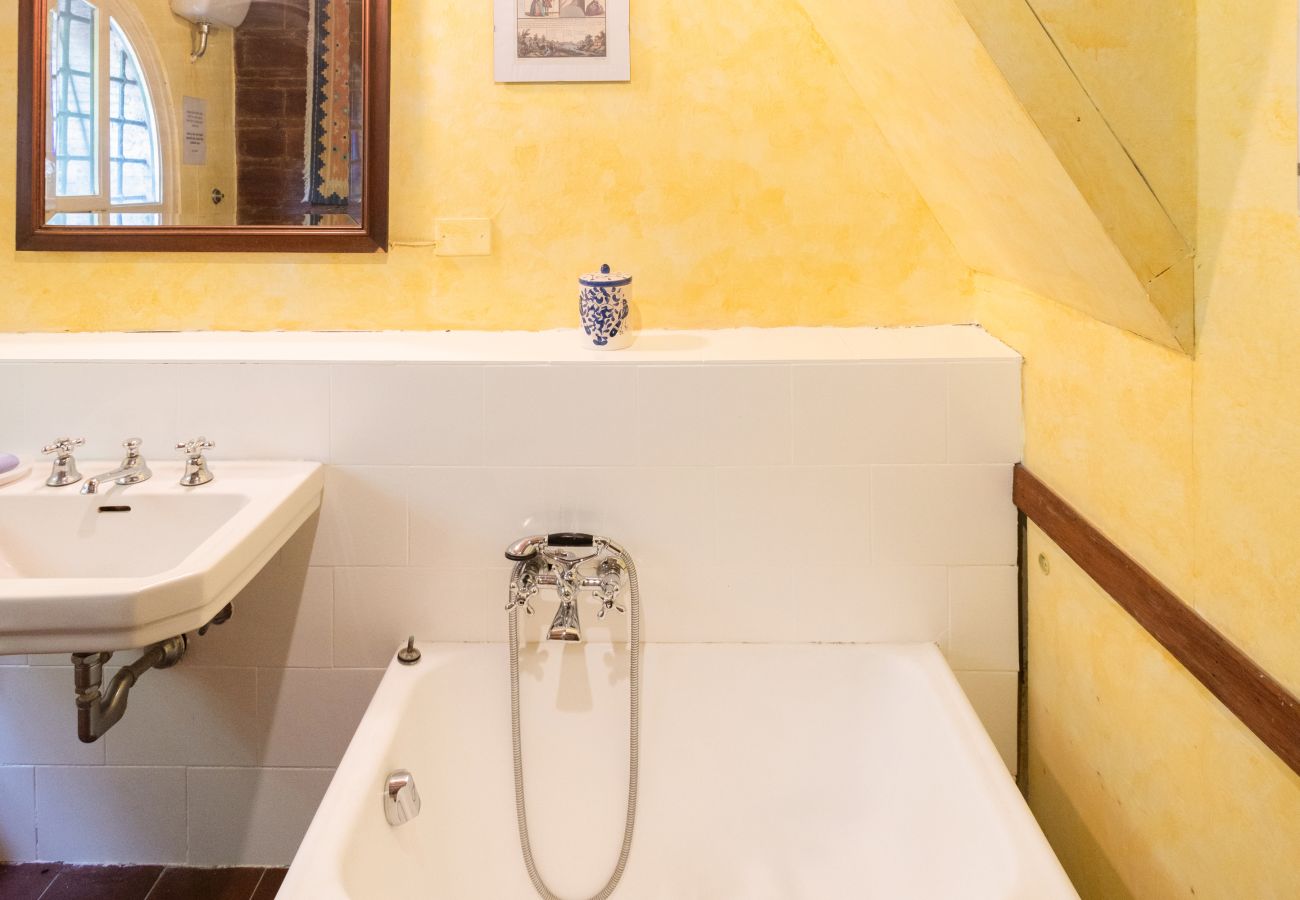 Villa in Capannori - Villa Roocello, charming retreat with pool