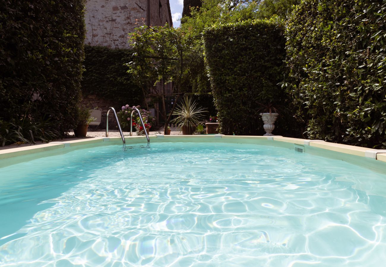 Villa in Capannori - Villa Roocello, charming retreat with pool