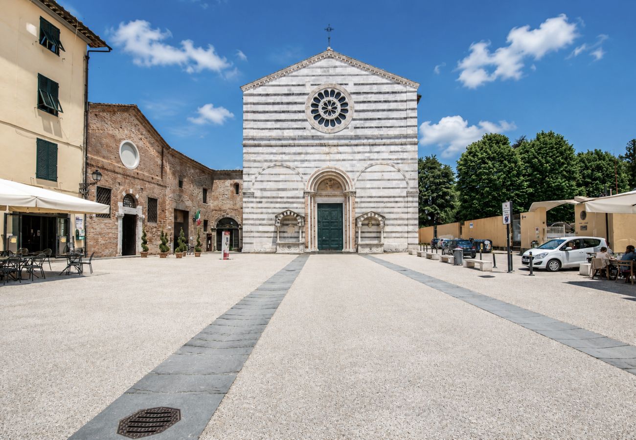 Apartment in Lucca - Casa d'Autore in Center Town