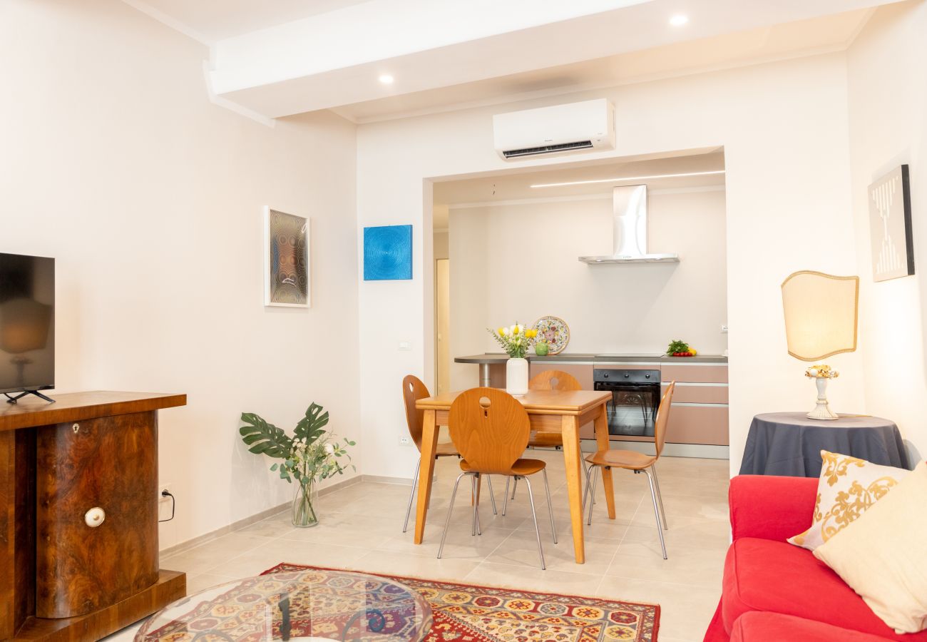 Apartment in Lucca - Casa d'Autore in Center Town
