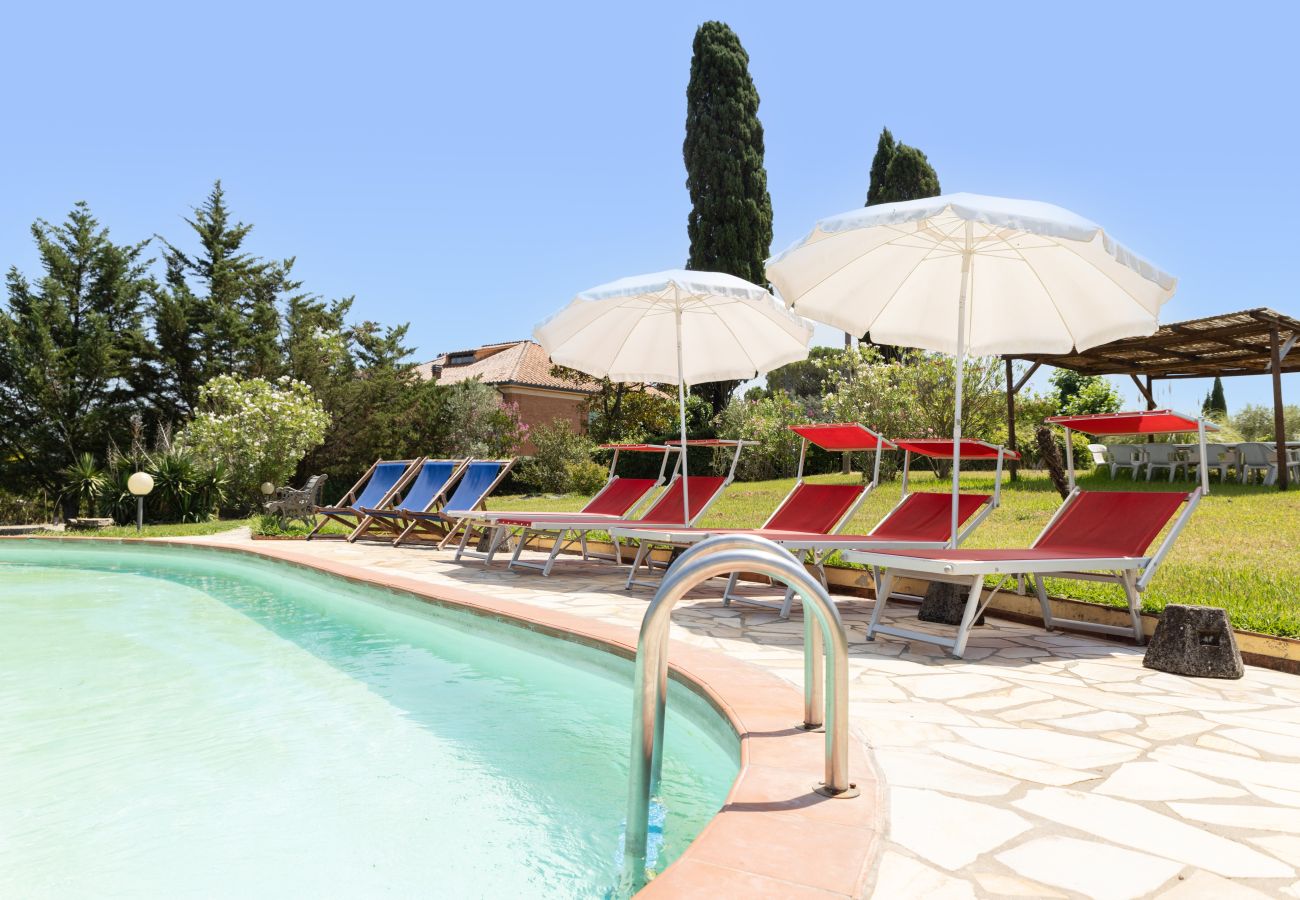 Rent by room in Capannori - Tenuta Gaetano Spadaro, Camera La Rosa