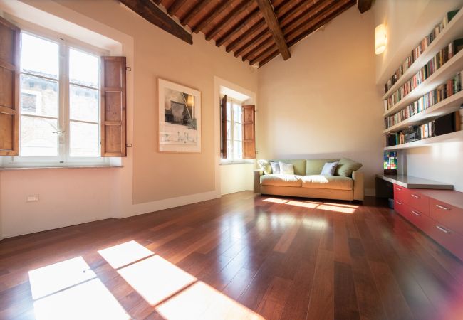 Apartamento en Lucca - Casa della Luce Luxury in Center Town Apartamento en Lucca - Casa della Luce Luxury in Center Town