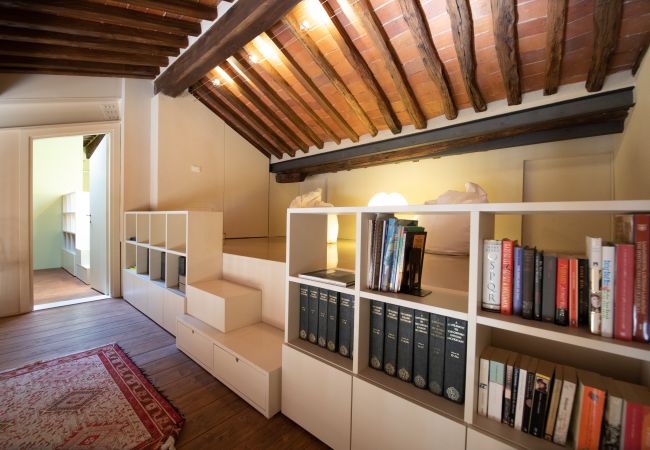 Apartamento en Lucca - Casa della Luce Luxury in Center Town Apartamento en Lucca - Casa della Luce Luxury in Center Town
