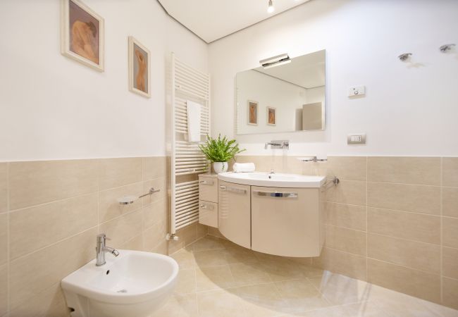 Apartamento en Lucca - Garden Terrace Luxury Flat in Center Town Apartamento en Lucca - Garden Terrace Luxury Flat in Center Town