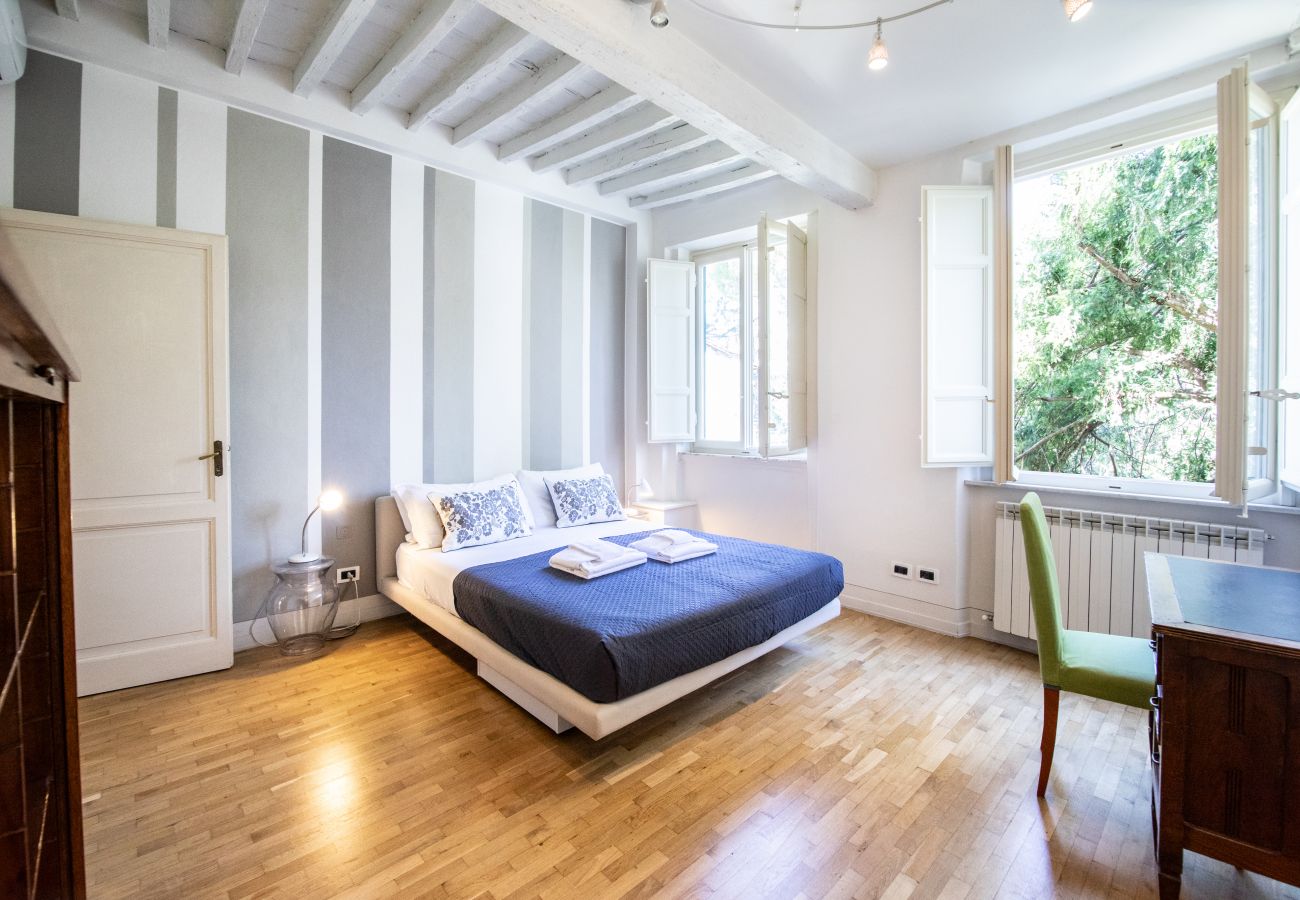 Apartamento en Lucca - Tango Luxury Suite in Center Town