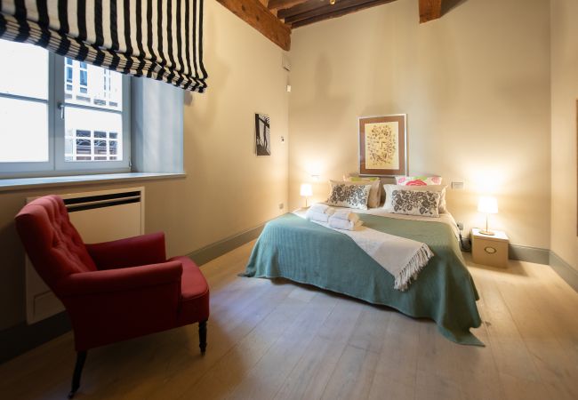 Apartamento en Lucca - The Tower Apartment in Center Town Apartamento en Lucca - The Tower Apartment in Center Town
