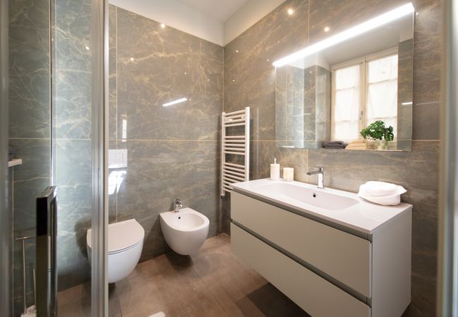 Apartamento en Lucca - The Tower Apartment in Center Town Apartamento en Lucca - The Tower Apartment in Center Town