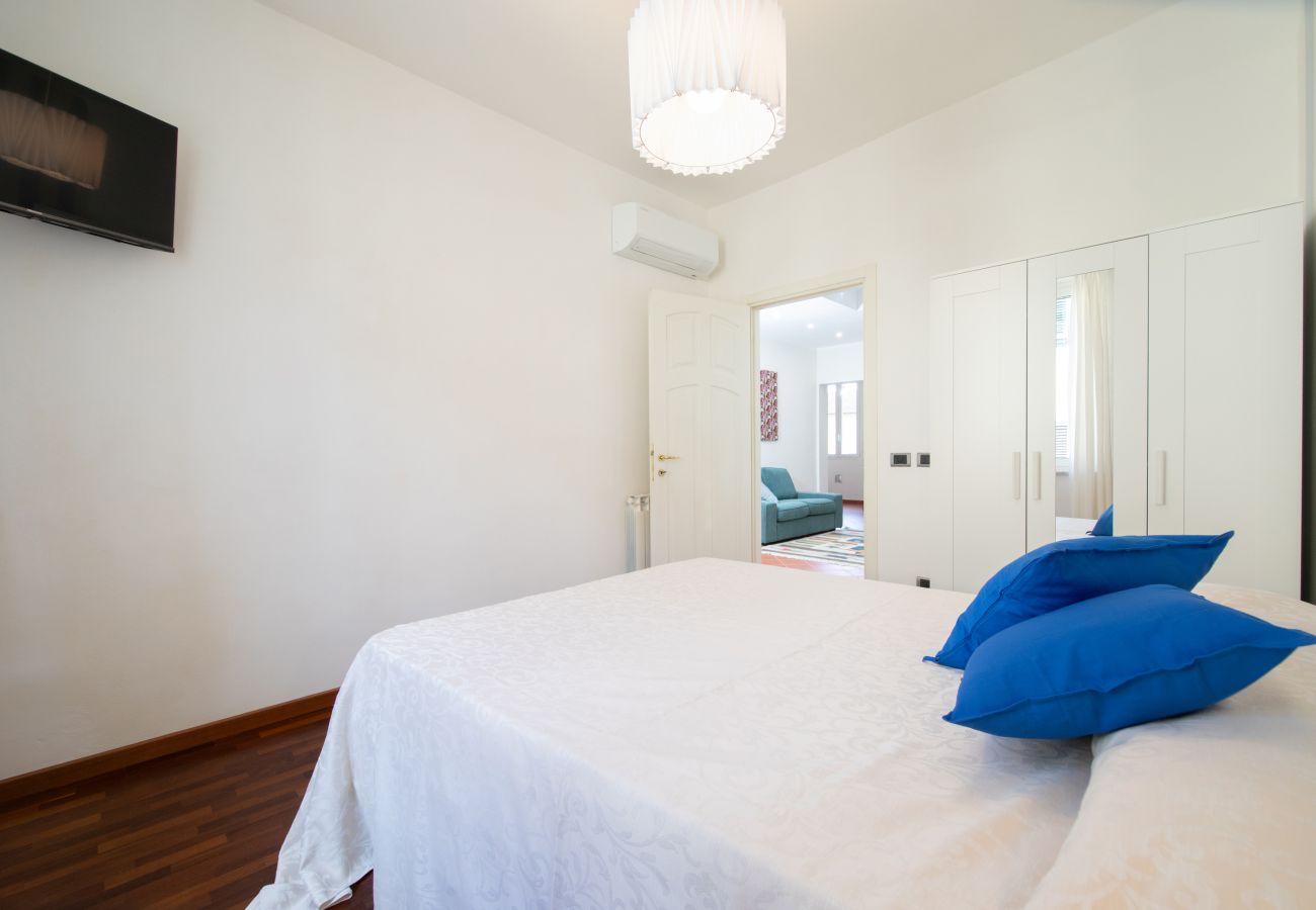 Apartamento en Lucca - Casa Reoli in Center Town by Abita