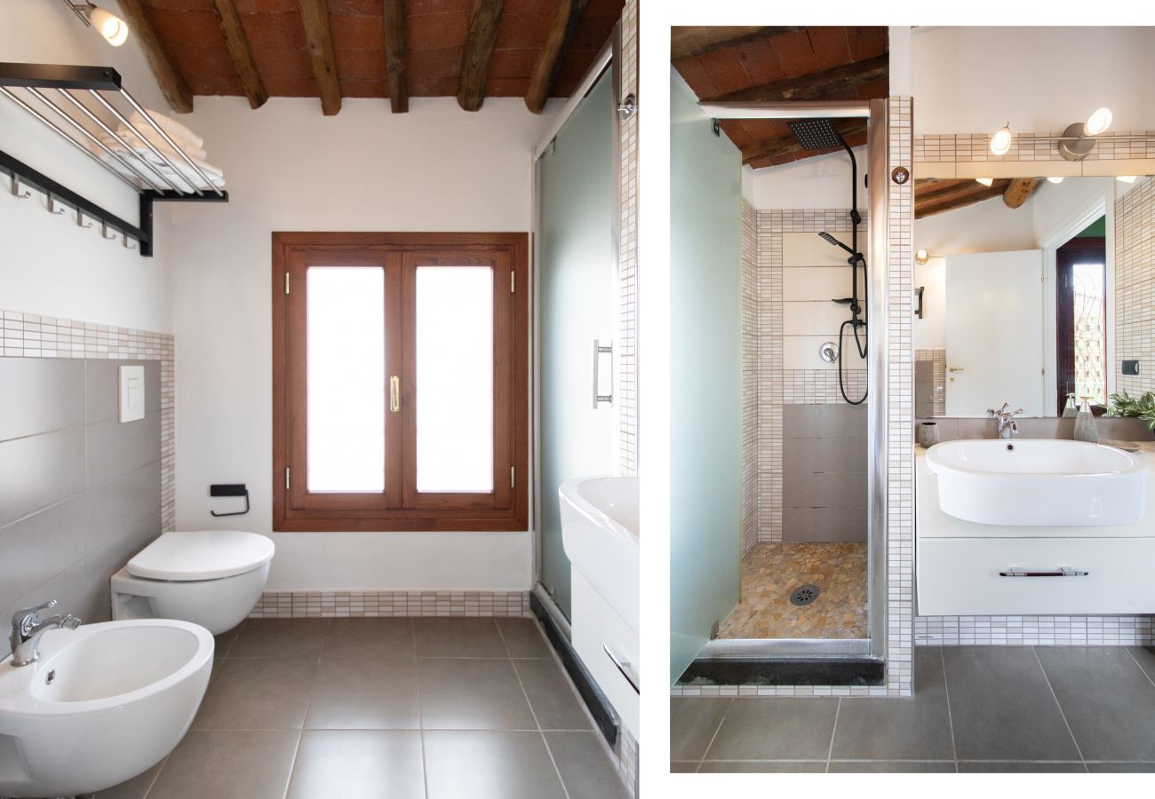 Casa en Capannori - Casa I Tre Cipressi with Swimming Pool