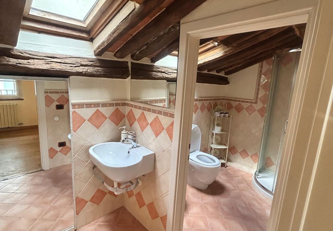 Apartamento en Lucca - Palazzo Civetta, Gufo Reale in Center Town Apartamento en Lucca - Palazzo Civetta, Gufo Reale in Center Town