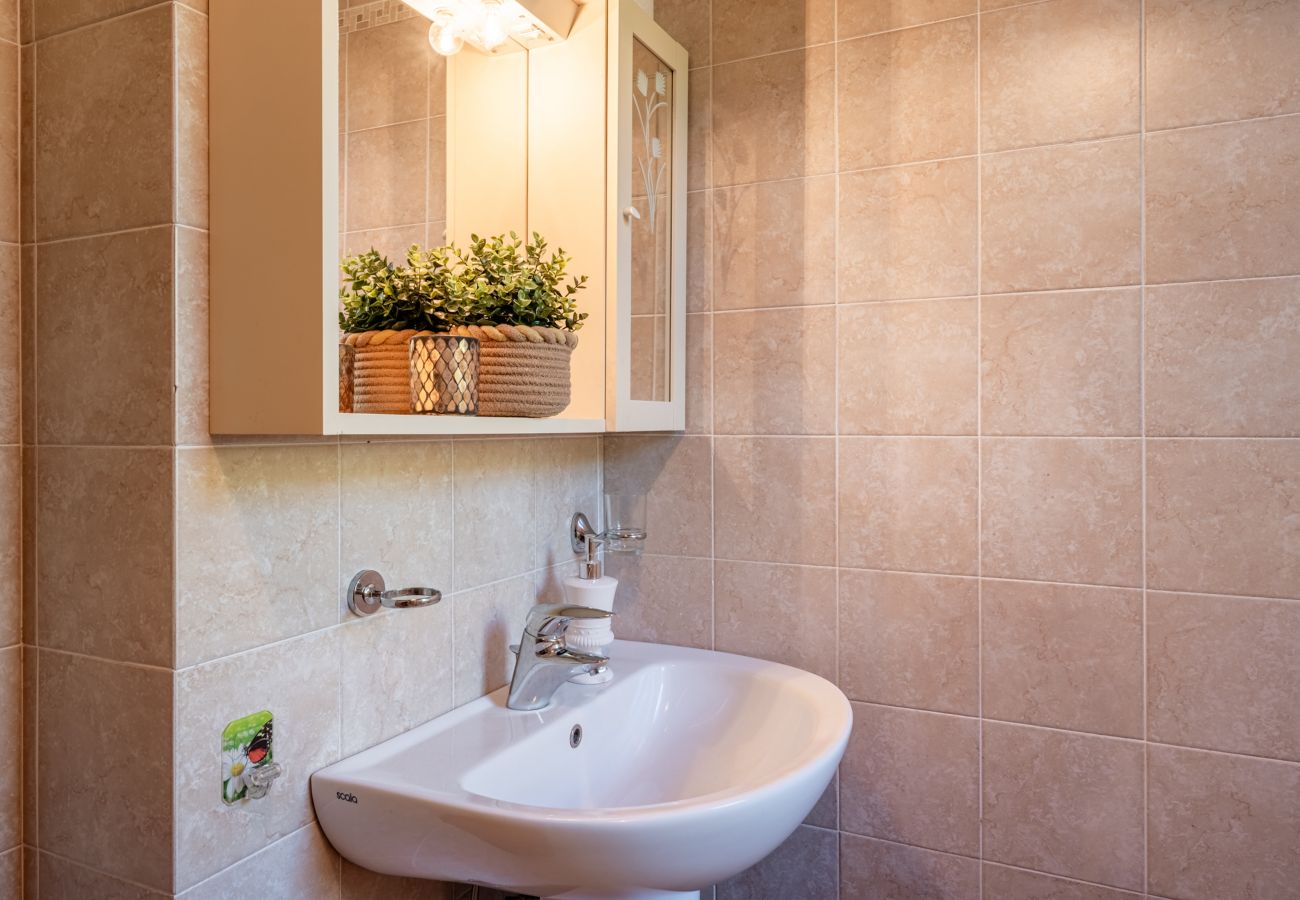 Apartamento en Capannori - Il Girasole Apartment with Swimming Pool