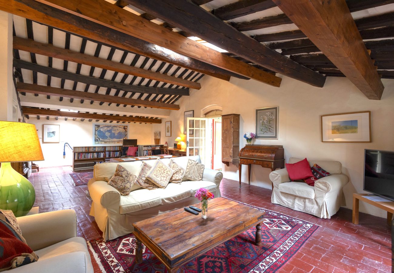 Villa en Capannori - Villa Roocello, charming retreat with pool