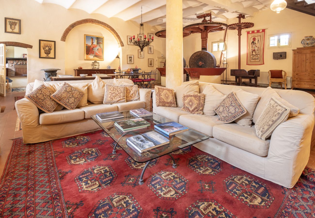 Villa en Capannori - Villa Roocello, charming retreat with pool