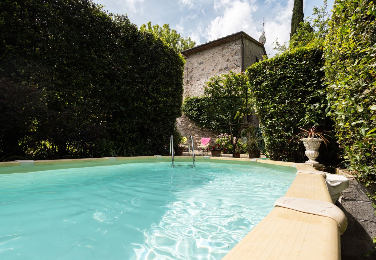 Villa en Capannori - Villa Roocello, charming retreat with pool