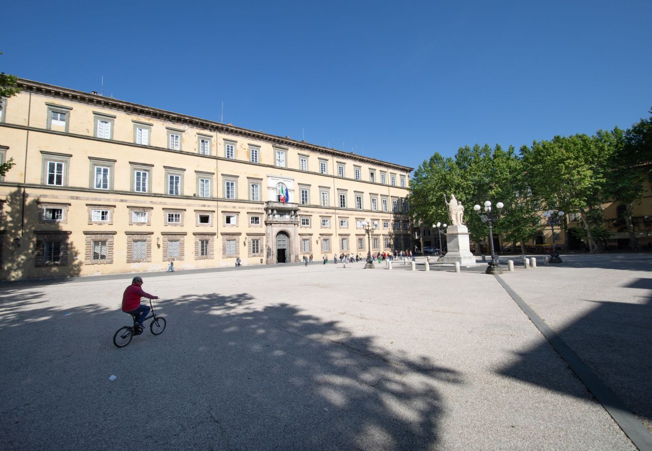 Apartamento en Lucca - Casa d'Autore in Center Town
