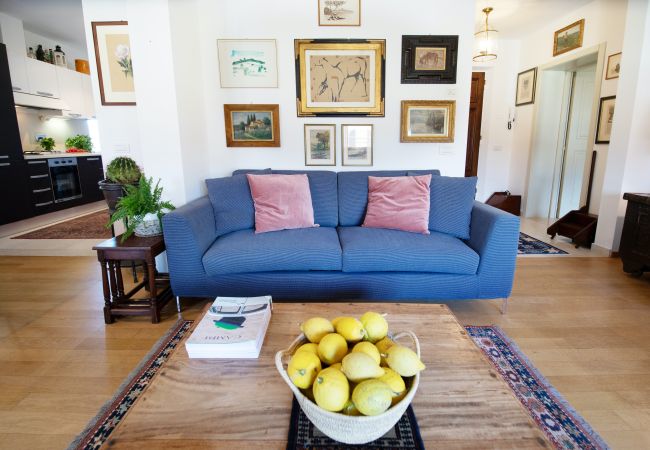 Appartement à Lucca - Piazza Bernardini Apartment in Center Town Appartement à Lucca - Piazza Bernardini Apartment in Center Town