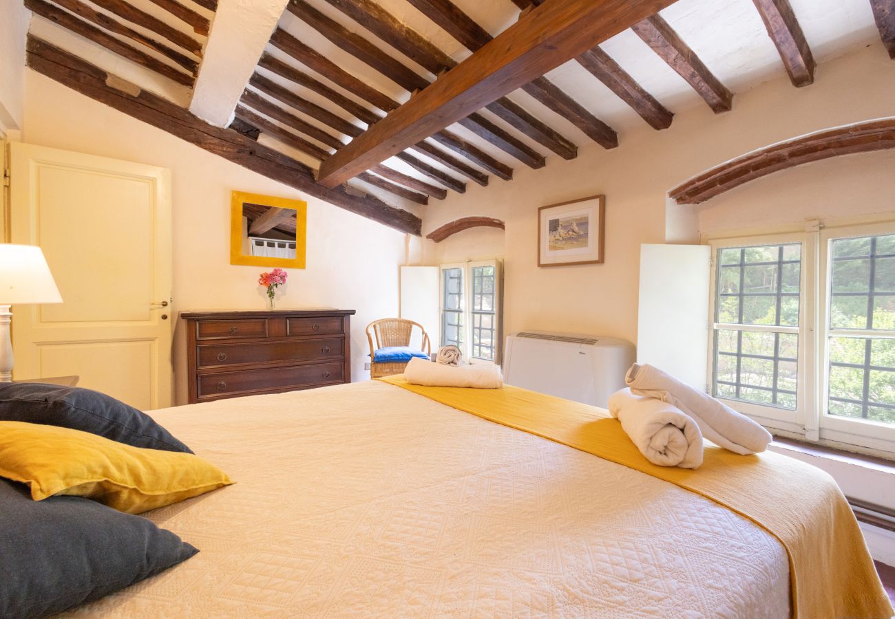 Villa à Capannori - Villa Roocello, charming retreat with pool